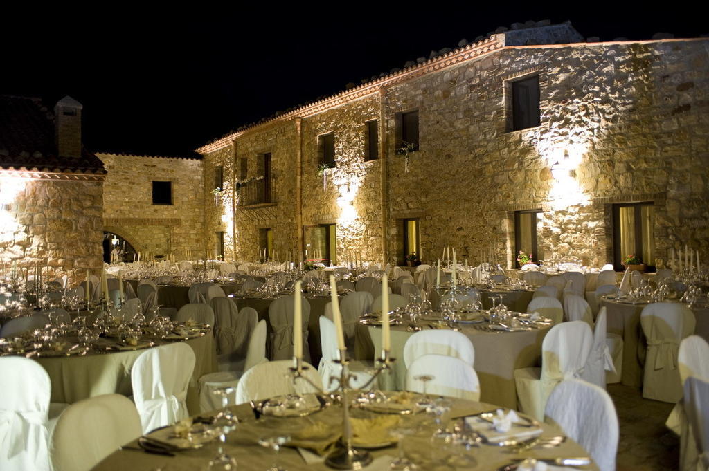 Masseria Rocca Di Gonato Castelbuono  Exteriör bild